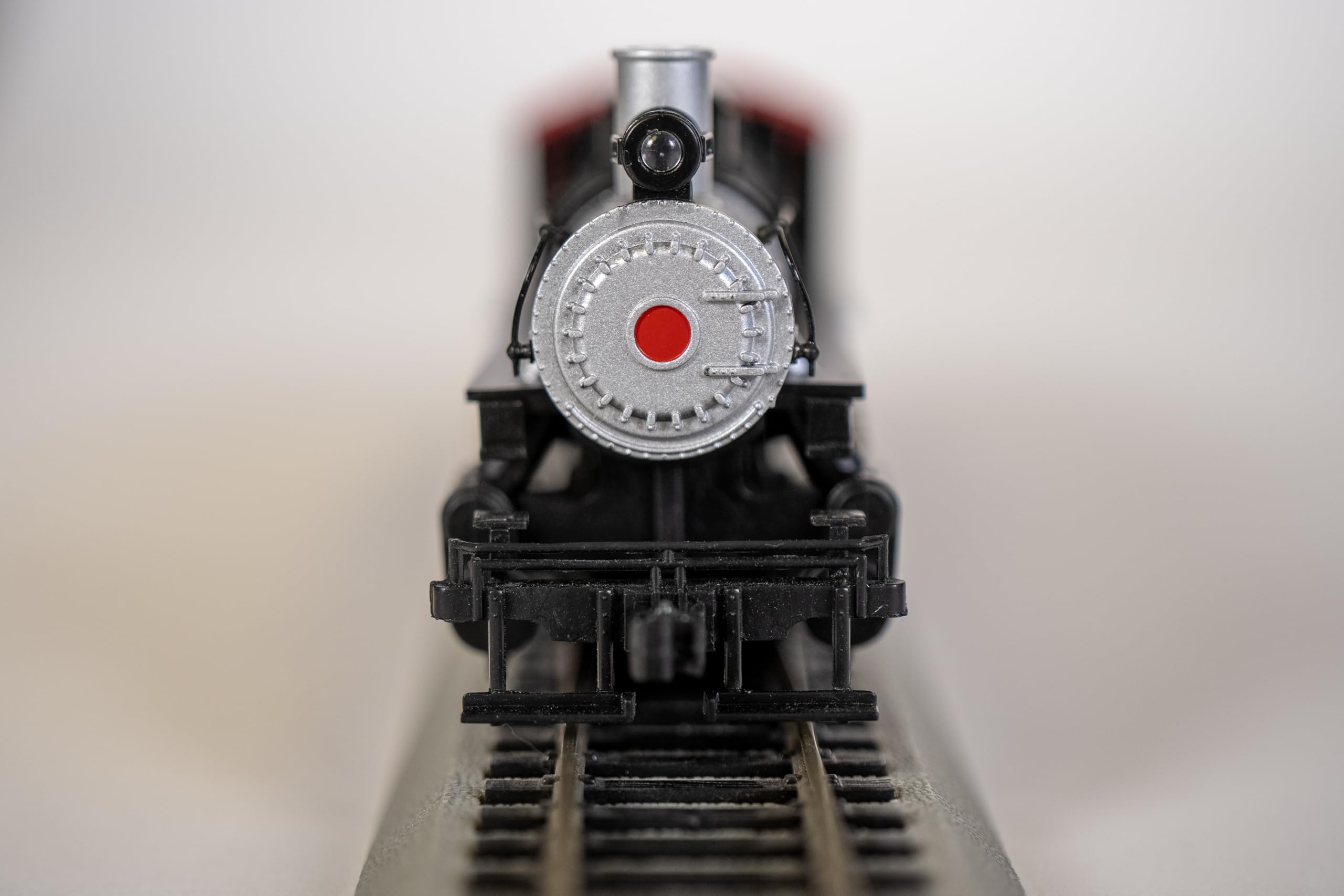 Amazon.com: Bachmann Industries Trains Usra 0-6-0 With Smoke